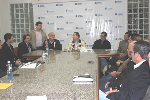 Lideranças políticas municipais receberam a visita do presidente da Alesc, Joares Ponticelli, ontem