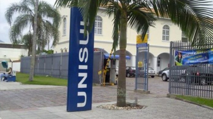 #Pracegover Na foto, fachada da UniSul