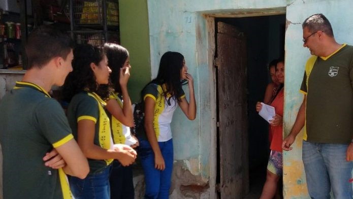 Alunos levam motivação para colegas não abandonarem os estudos, no Ceará