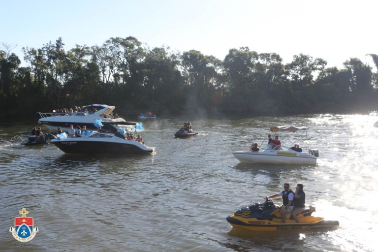 Fé e devoção na procissão fluvial de Nossa Senhora Mãe dos Homens em Araranguá