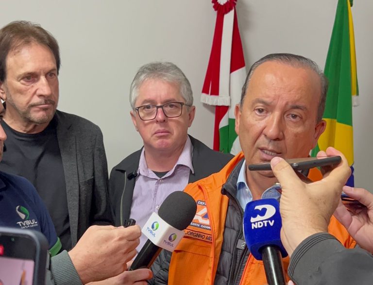 Deputado Tiago Zilli solicita apoio do governador Jorginho Mello a municípios que acolhem famílias do RS