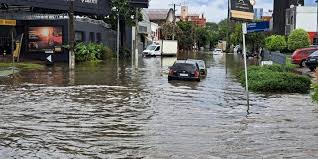 Porto Alegre encaminha dados de 24,5 mil famílias afetadas pelas chuvas para receberem Auxílio Reconstrução