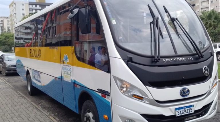 Imbituba investe em novo ônibus escolar para rede municipal